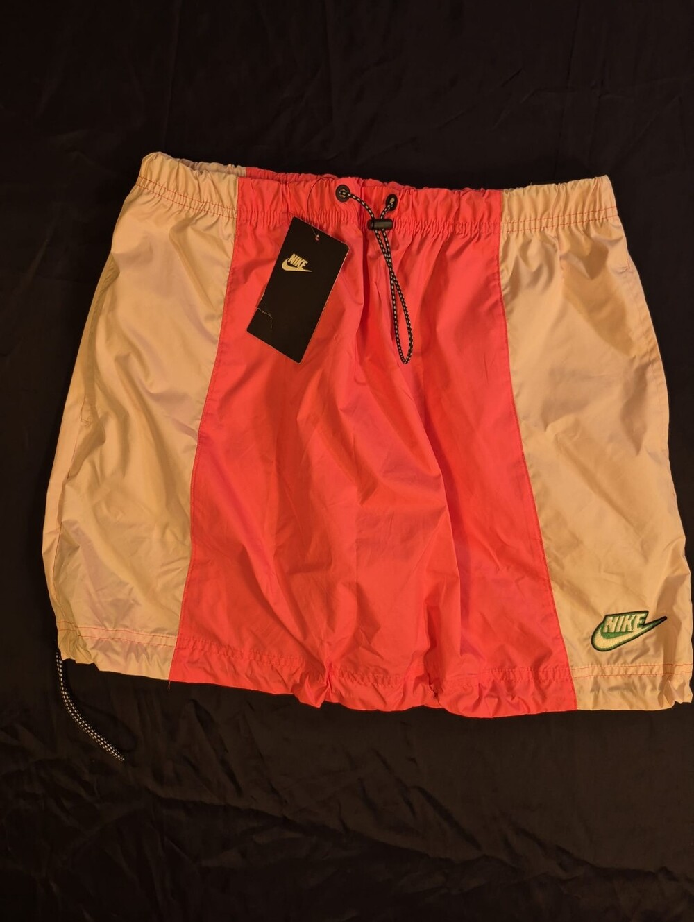 Nike Sportswear Icon Clash Woven Skirt